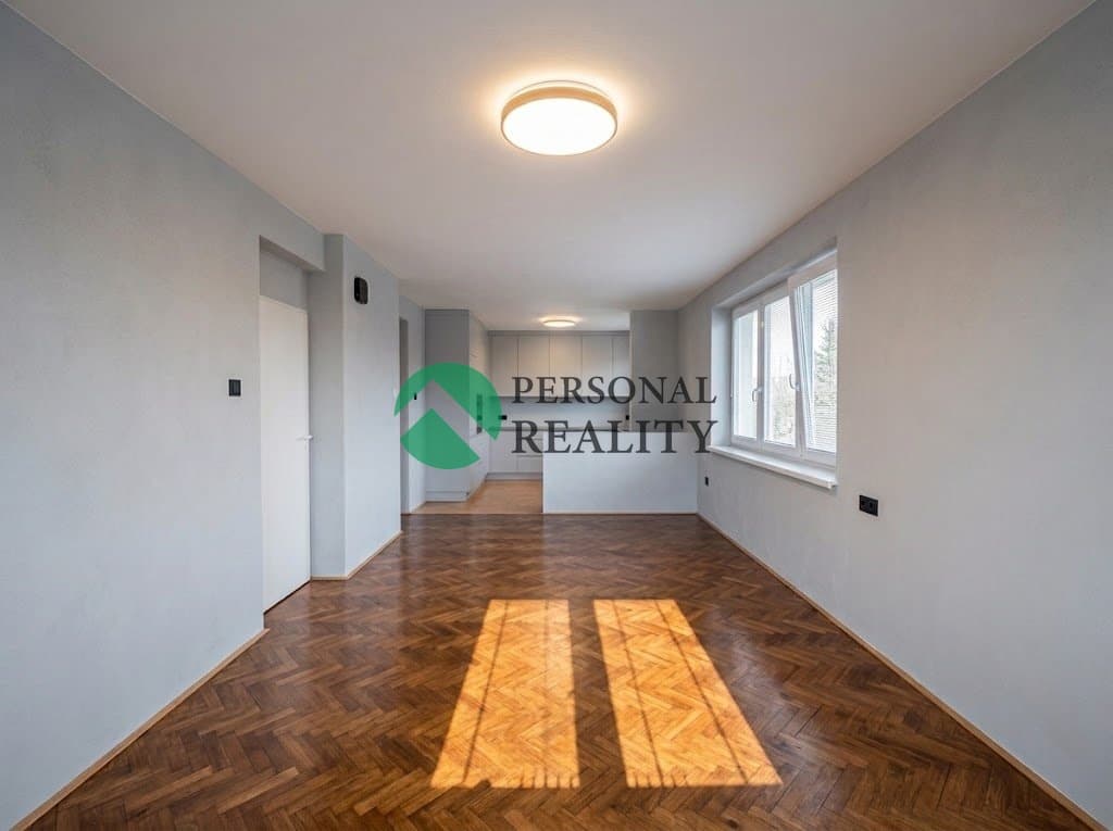 Prodej bytu 3+kk 78 m², Dolní Chvatliny
