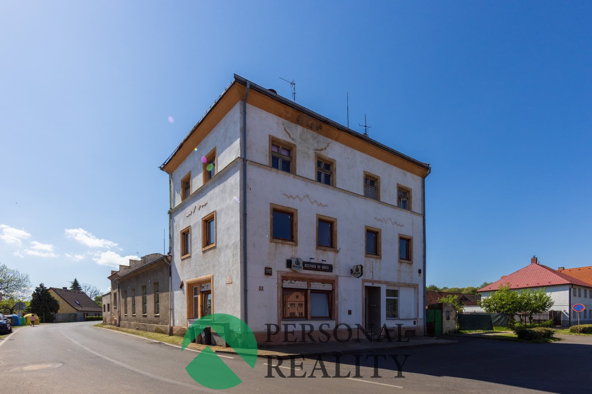 Prodej rodinného domu s hospodou a společenským sálem, 600 m² - Vilémov