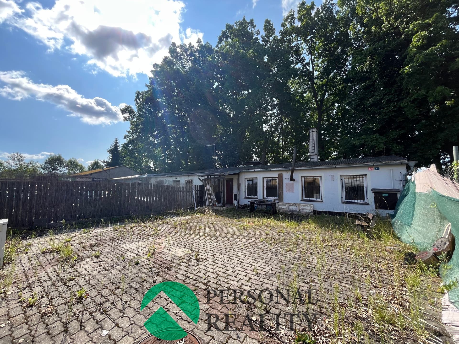 Pronájem obchodního prostoru 150 m², Karlovy Vary - Stará Role