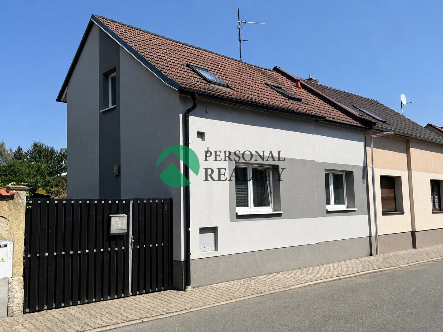 Prodej ZREKONSTR.domu 4+1, 130m2, zahrada 212m2, Doksy u Kladna