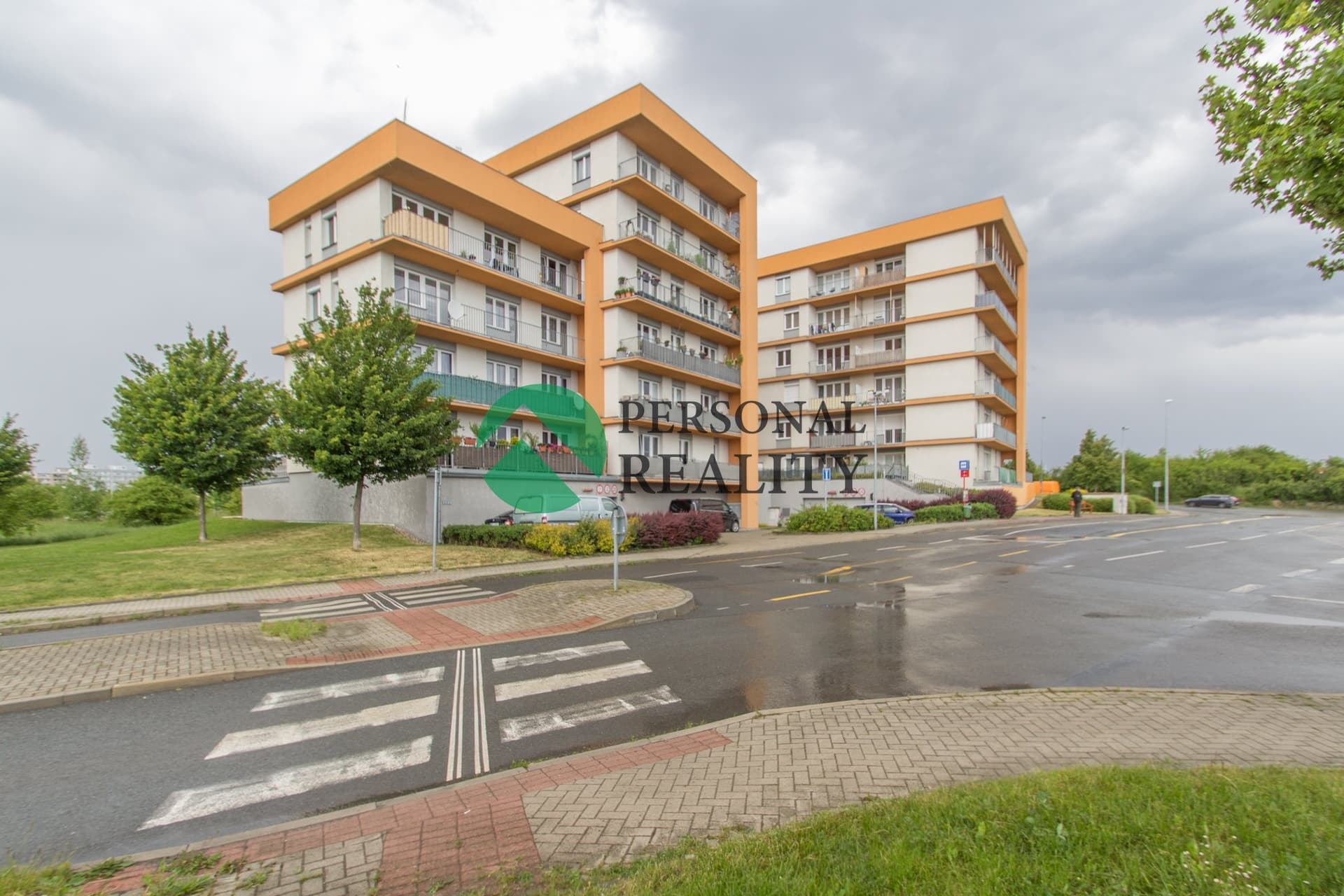 Prodej byty 1+kk, 37 m² - Praha - Stodůlky