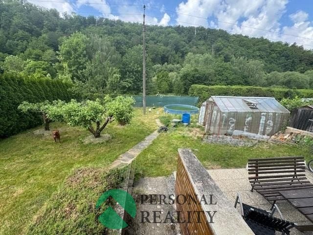 Prodej zahrady 503 m², se zděnou chatou, Sázava - Černé Budy
